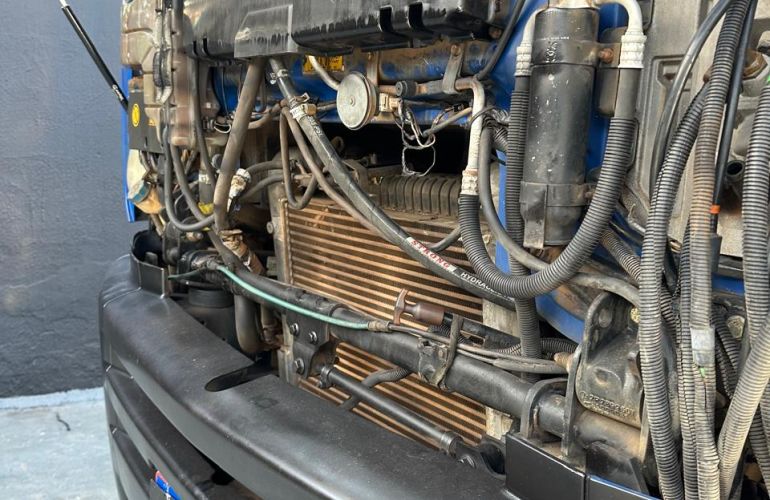 Volkswagen Vw 25.370 E 6X2 (Constellation) (3 Eixos) - Foto #9