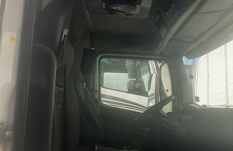 Mercedes-Benz Atego 2426/48 (6X2) - Foto #2