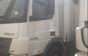 Mercedes-Benz Atego 2426/48 (6X2) - Foto #9