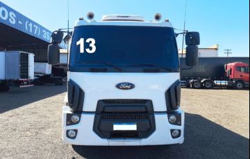 Ford Cargo 1723 - Foto #2
