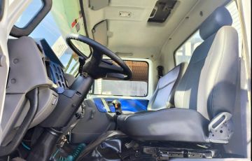 Volkswagen 13.180 e Worker - Foto #4