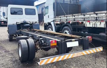 Ford Cargo 815 - Foto #10