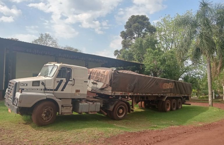 Volvo N-10 340 XHT 6X4 - Foto #2
