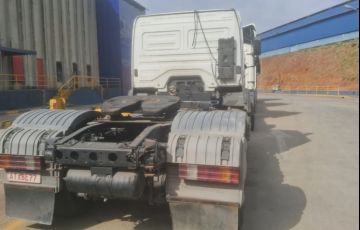 Volkswagen Constellation 19.330 E DC Tractor - Foto #6