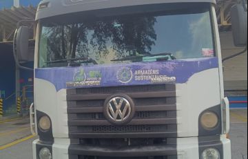 Volkswagen Constellation 19.330 E DC Tractor - Foto #9
