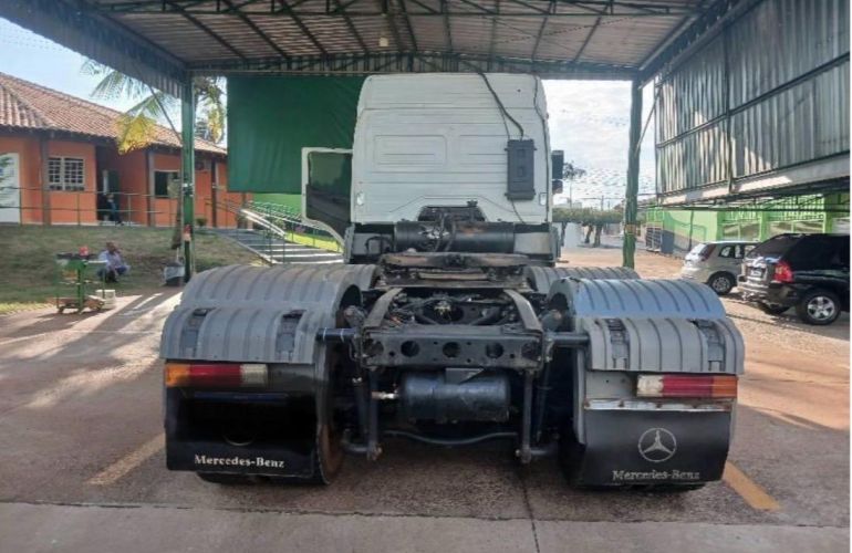Mercedes-Benz Axor 2644S (6X4) - Foto #8