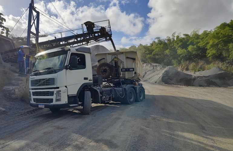 Volvo FMX 420 6X4 - Foto #8