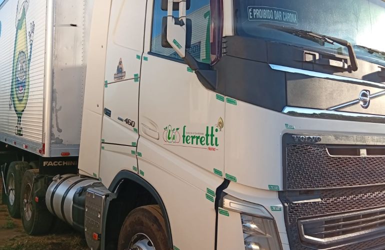 Volvo FH 460T 6X2 - Foto #3