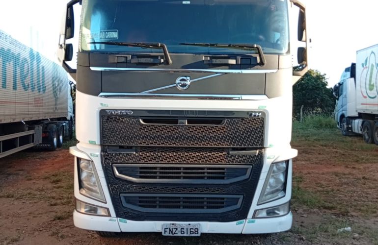 Volvo FH 460T 6X2 - Foto #4
