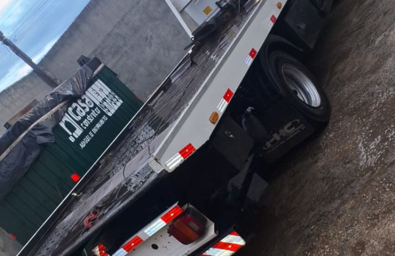 Ford Cargo 816 - Foto #2