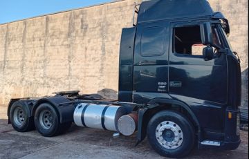 Volvo FH-520 6X2 (Globetrotter) (3 Eixos) - Foto #2