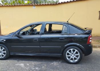 Chevrolet Astra Hatch Advantage 2.0 (Flex) - Foto #2