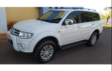 Mitsubishi Pajero 3.2 DI-D HPE S 4WD (Aut) - Foto #3