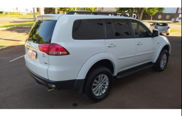 Mitsubishi Pajero 3.2 DI-D HPE S 4WD (Aut) - Foto #5