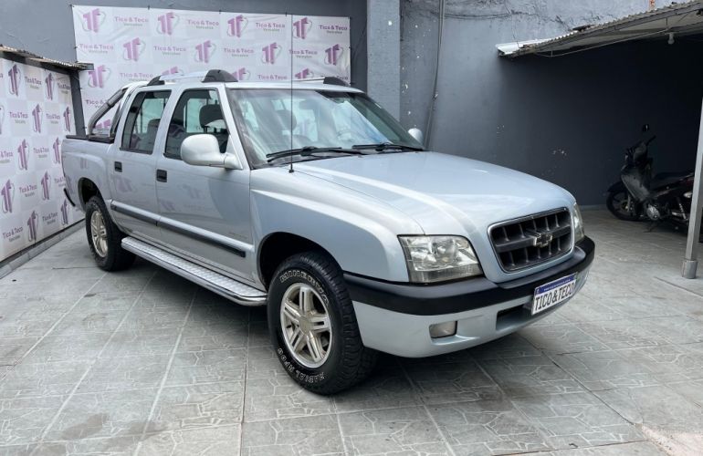Chevrolet S10 Executive 4x4 2.8 (Cab Dupla) - Foto #2