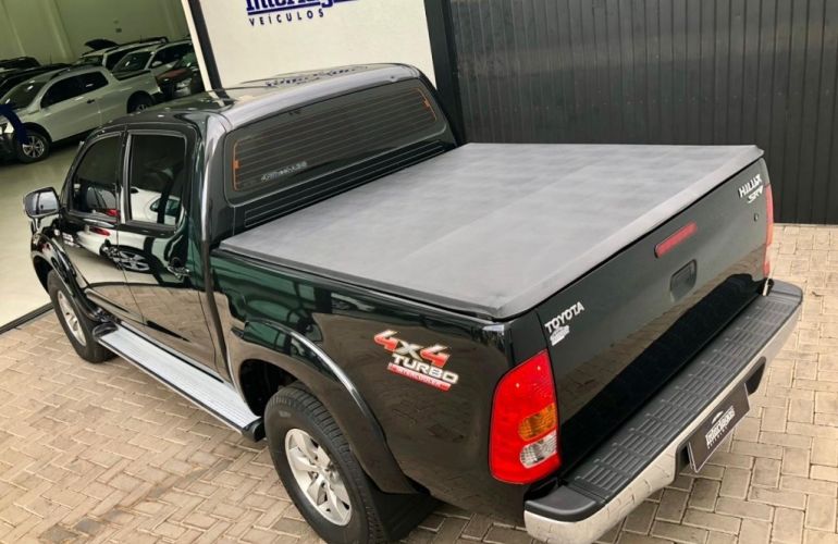 Toyota Hilux 3.0 TDI 4x4 CD SRV (Aut) - Foto #5