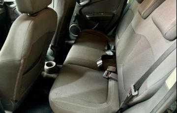 Fiat Grand Siena Attractive 1.4 8V (Flex) - Foto #5