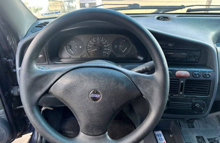 Fiat Palio 1.5 MPi 4p - Foto #8