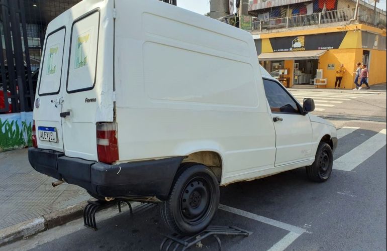 Fiat Fiorino 1.3 MPi Furgão 8v - Foto #8