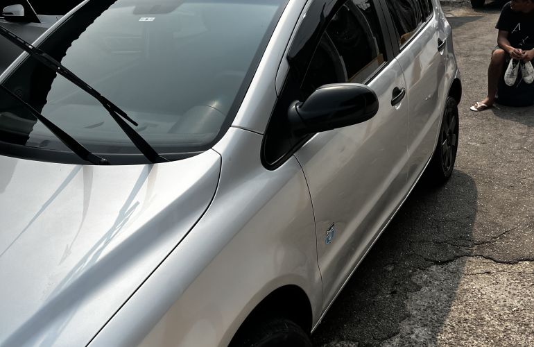 Volkswagen Fox Route 1.6 8V (Flex) 4p - Foto #4