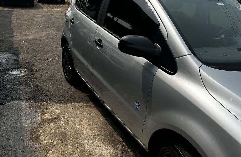 Volkswagen Fox Route 1.6 8V (Flex) 4p - Foto #9