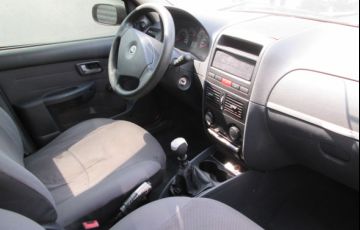 Fiat Palio Fire 1.0 8V 4p - Foto #8