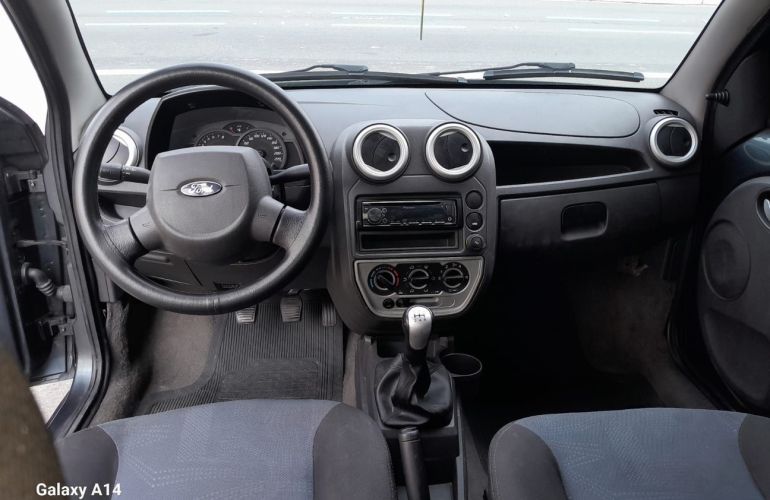 Ford Ka 1.0 MPi 8v - Foto #3