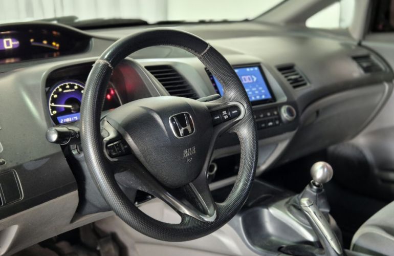 Honda Civic Sedan LXS 1.8 - Foto #6