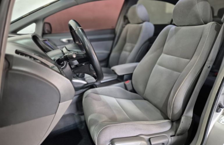 Honda Civic Sedan LXS 1.8 - Foto #7