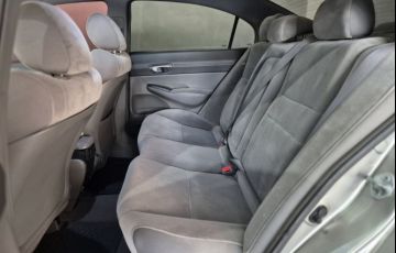 Honda Civic Sedan LXS 1.8 - Foto #8