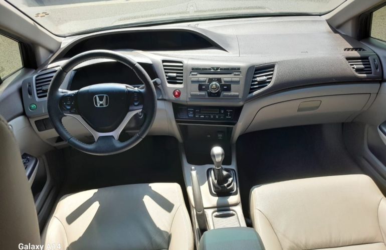 Honda Civic 1.8 Lxl 16v - Foto #4