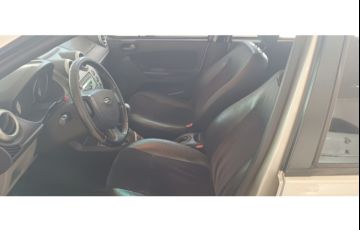 Ford Fiesta Hatch Class 1.6 (Flex) - Foto #6