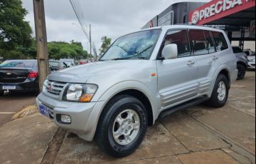 Mitsubishi Pajero 3.2 DI-D 4WD (Aut) - Foto #1