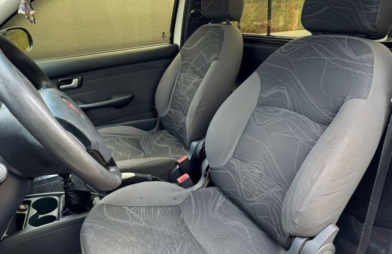 Fiat Strada 1.4 MPi Working CS 8v - Foto #10