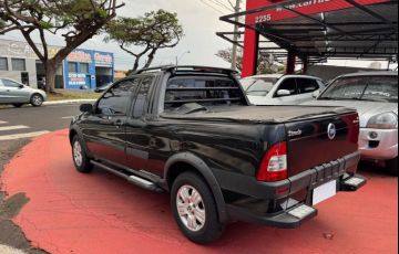 Fiat Strada 1.8 MPi Adventure CE 8v - Foto #1