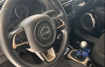Jeep Renegade 1.8 (Flex) - Foto #4