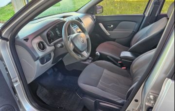 Renault Logan Expression 1.6 8V Easy-r (Aut) - Foto #9