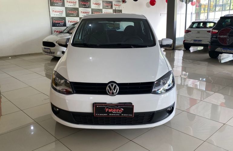 Volkswagen Fox 1.0 Mi 8v - Foto #2