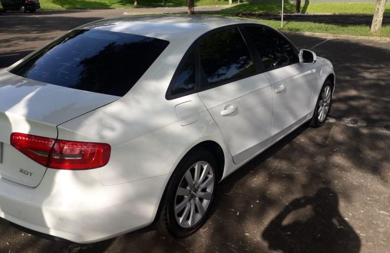 Audi A4 2.0 TFSI Ambiente Multitronic - Foto #2