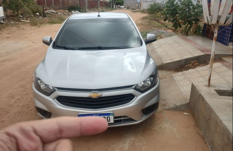 Chevrolet Onix 1.0 LT SPE/4 - Foto #6