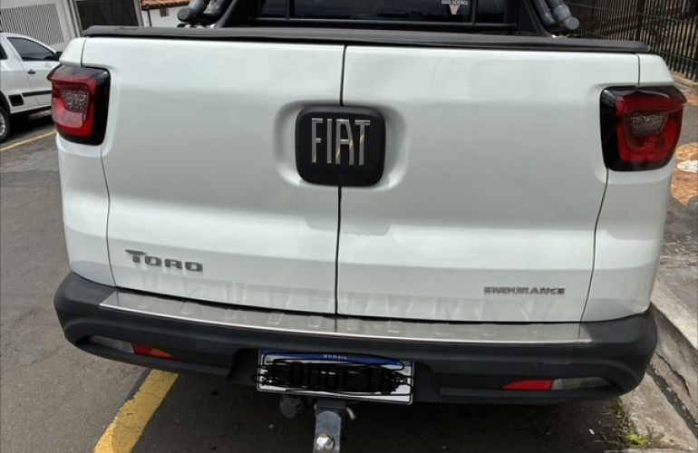 Fiat Toro 1.8 Endurance - Foto #2