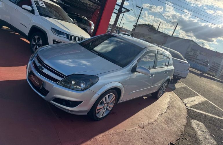 Chevrolet Vectra 2.0 MPFi Gt-x Hatch 8v - Foto #3