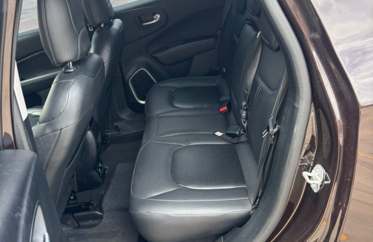 Fiat Toro 1.3 T270 Volcano (Aut) - Foto #3