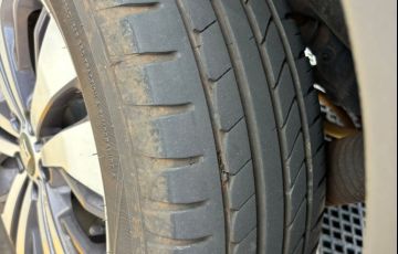 Fiat Toro 1.3 T270 Volcano (Aut) - Foto #4