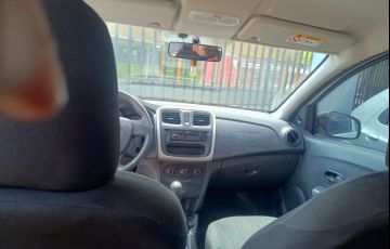 Renault Sandero Authentique 1.0 12V SCe (Flex) - Foto #2