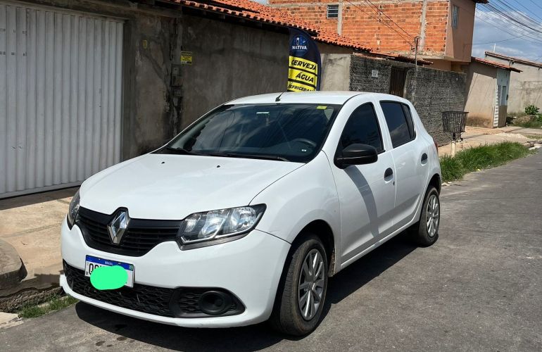 Renault Sandero Authentique 1.0 12V SCe (Flex) - Foto #8