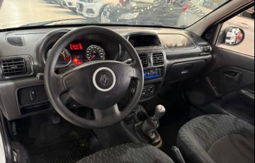 Renault Clio 1.0 Expression 16v - Foto #8