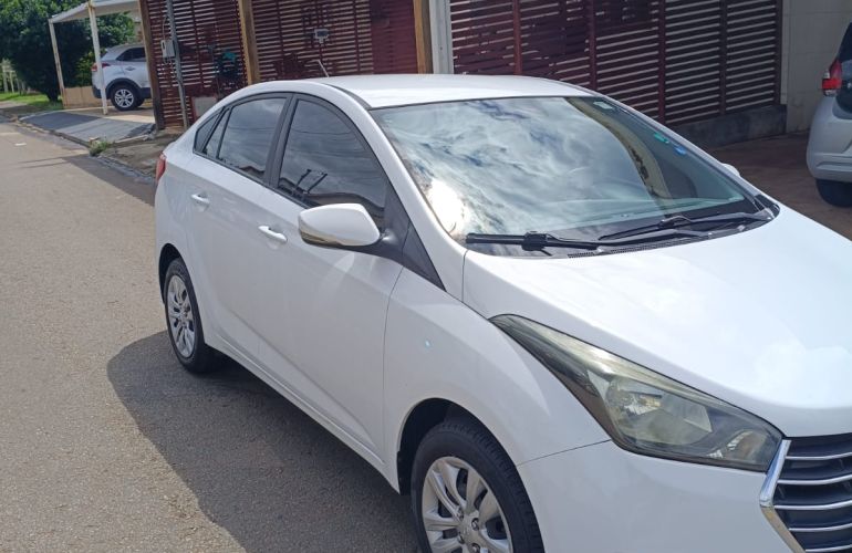 Hyundai HB20S 1.6 Comfort Style - Foto #5