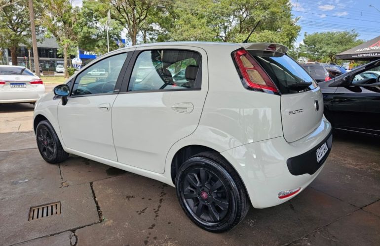 Fiat Punto Attractive 1.4 (Flex) - Foto #6