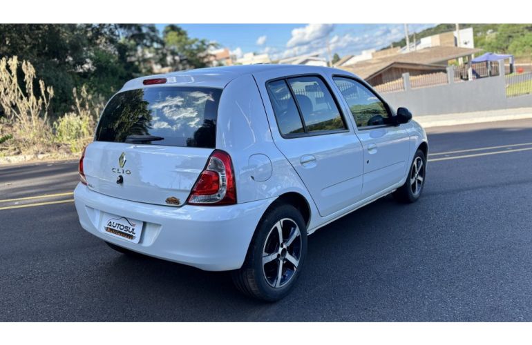 Renault Clio 1.0 16V (flex) 2p - Foto #3